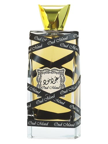 Oud Mood מאת Lattafa